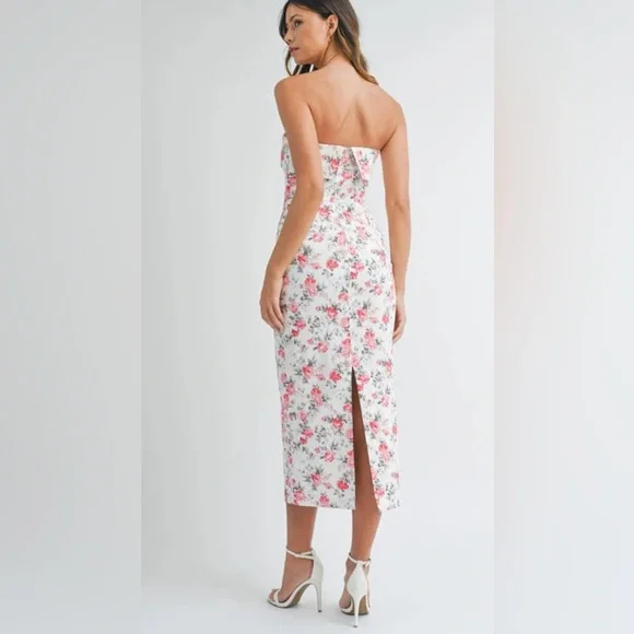Mable Floral Strapless Bodycon Midi Dress Size Small NWT - Picture 2 of 5